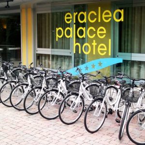 Biciclette-Eraclea-Palace-Hotel-1024x683